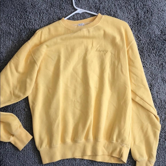 Brandy Melville Sweaters - Honey crew neck